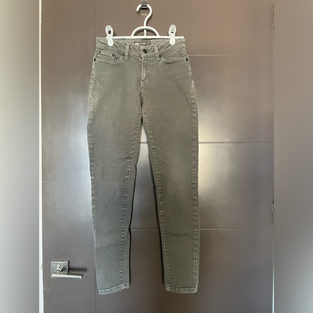 Levi’s Women’s 535 Jeans Leggings - Waist 27, Levis size 5M
